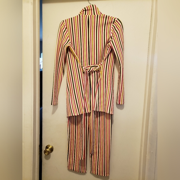 Prettylittlething pant set - Picture 3 of 6